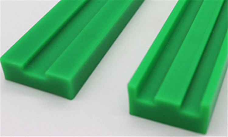 高耐磨鏈條導(dǎo)軌的 特點介紹